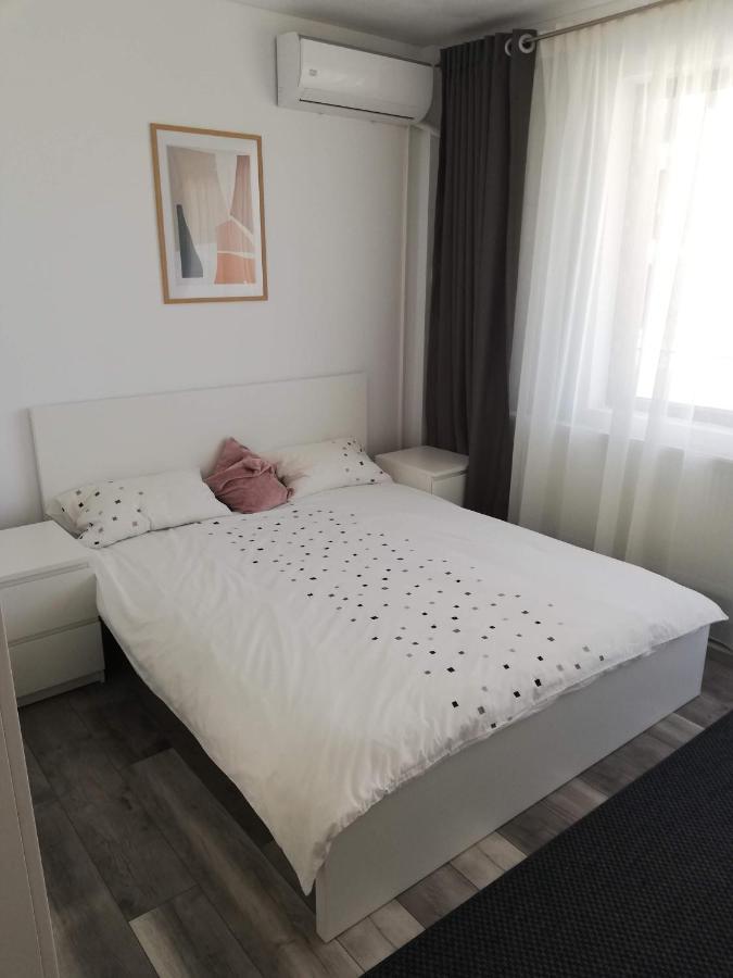 Cozzy Apartment Năvodari Buitenkant foto